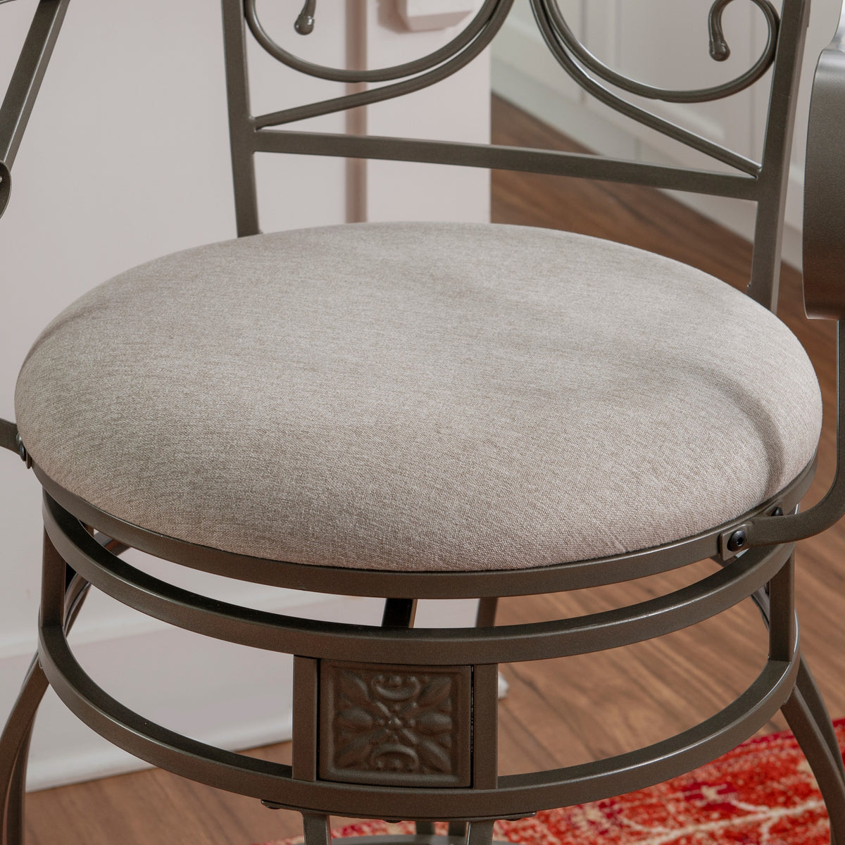 25" Metal Swivel Counter Stool with Arms, Gray Wash/Silver O943